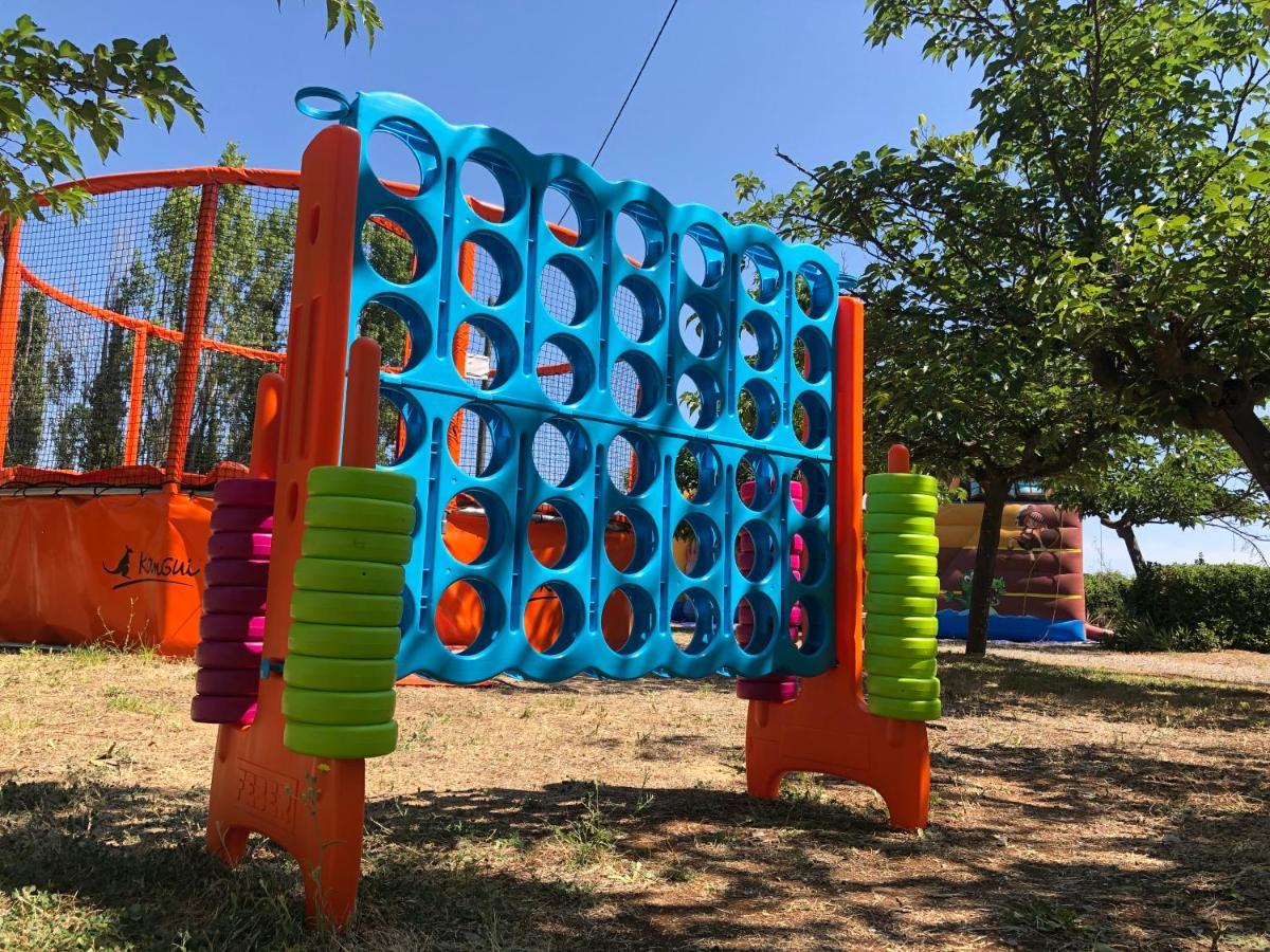 Camping Paradis Family Les Rives De L'Herault جيغناك المظهر الخارجي الصورة