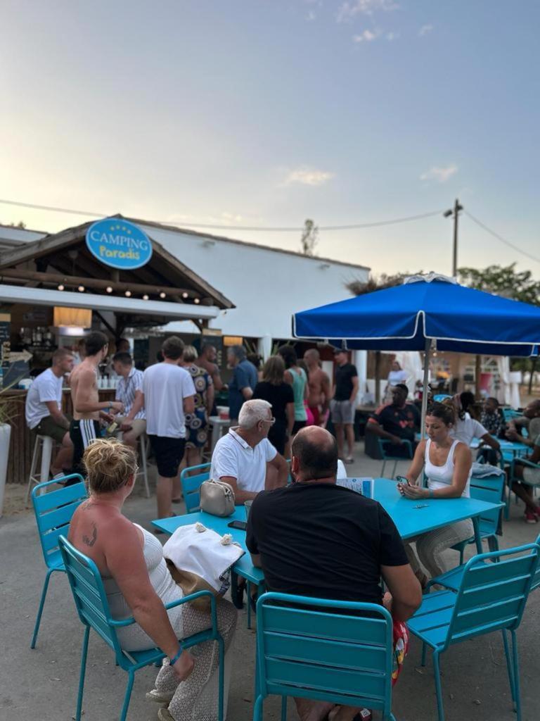 Camping Paradis Family Les Rives De L'Herault جيغناك المظهر الخارجي الصورة