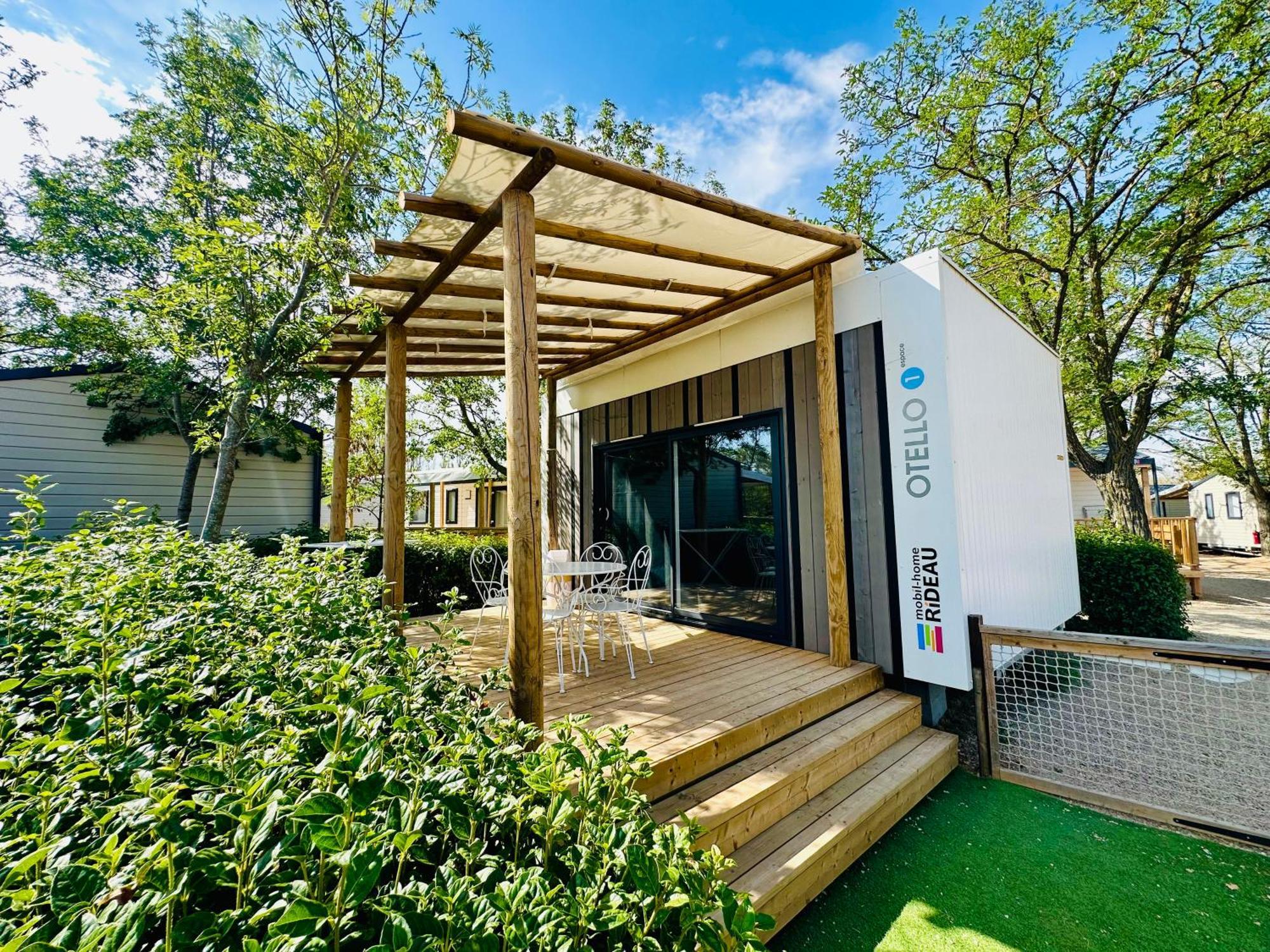 Camping Paradis Family Les Rives De L'Herault جيغناك المظهر الخارجي الصورة